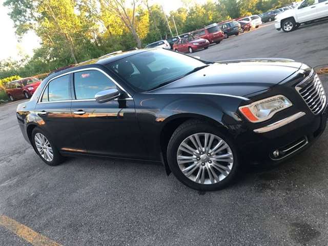 2014 Chrysler 300 AWD C 4dr Sedan